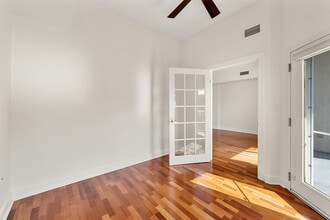 38 Village Rd, Unit 715 in Middleton, MA - Building Photo - Building Photo