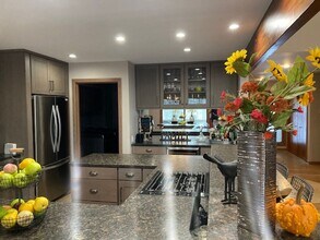 6245 Summit Ct in Traverse City, MI - Building Photo - Building Photo