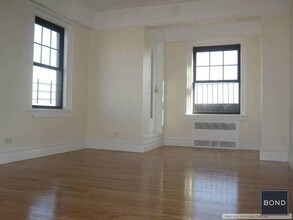 95 CHRISTOPHER St-Unit -15G in New York, NY - Building Photo - Building Photo
