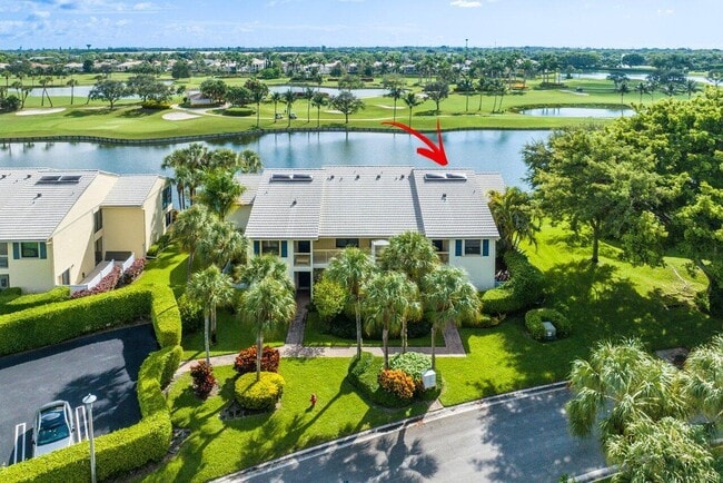 18 Eastgate Dr in Boynton Beach, FL - Foto de edificio - Building Photo