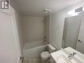 28 Widmer St in Toronto, ON - Building Photo - Building Photo