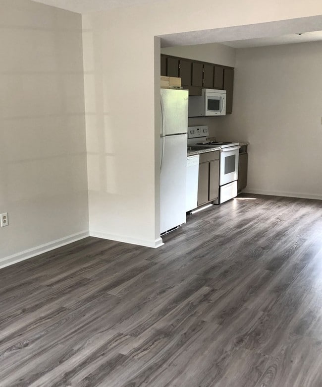 Evergreen Townhouses in Staunton, VA - Foto de edificio - Interior Photo