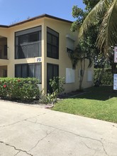 1030 N F St in Lake Worth, FL - Building Photo - Building Photo