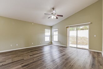 4654 Park Eden Cir in Orlando, FL - Building Photo - Building Photo