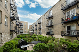 Gallery Central West End in St. Louis, MO - Foto de edificio - Building Photo