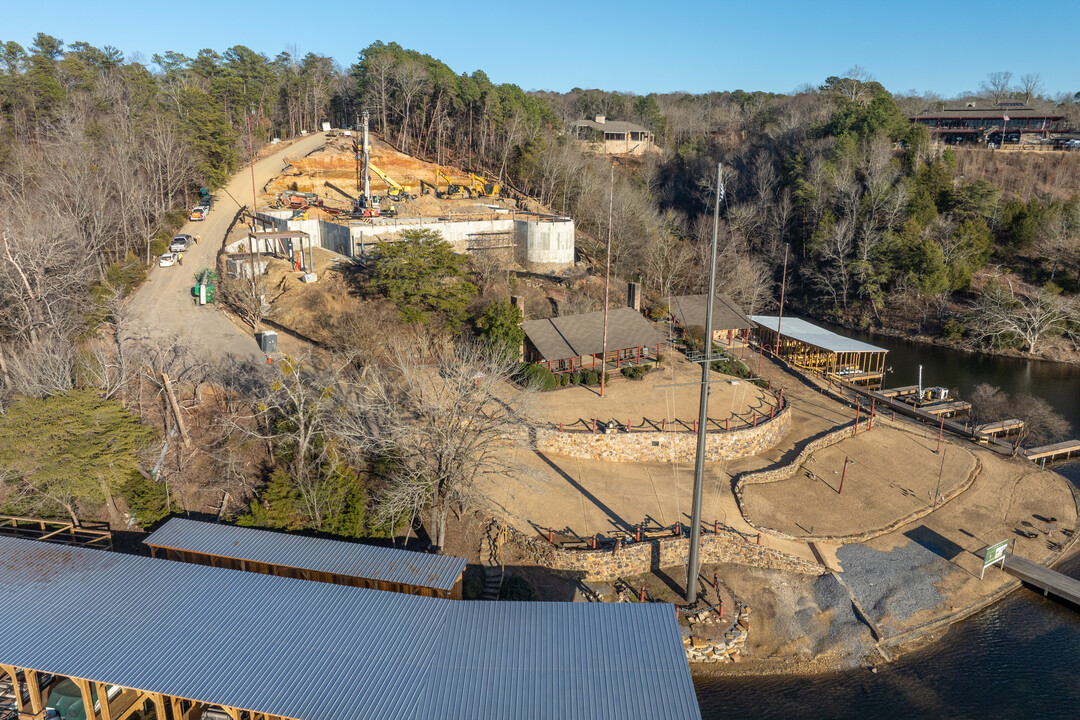 Hillhouse Condos in Tuscaloosa, AL - Building Photo