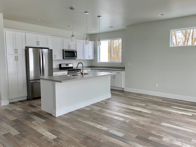 2008 Chipset St in Bozeman, MT - Building Photo - Building Photo