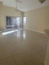 8008 Via Hacienda in Riviera Beach, FL - Building Photo - Building Photo