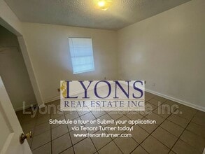 1100 S Gordon Ave in Adel, GA - Building Photo - Building Photo