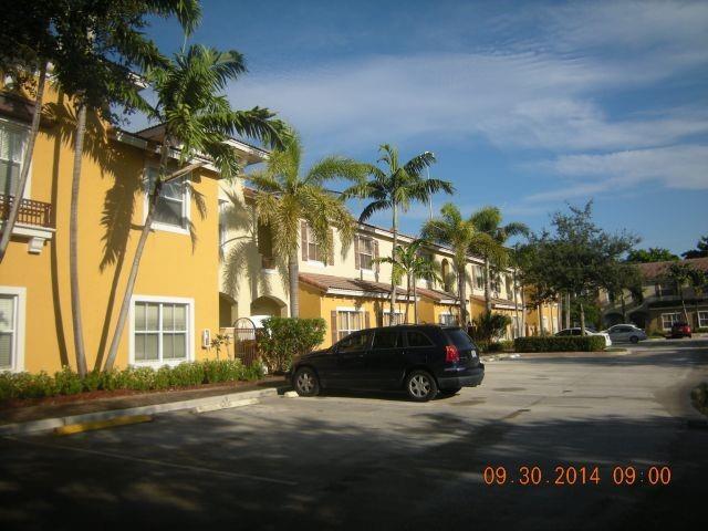 3210 Merrick Terrace in Margate, FL - Building Photo - Building Photo