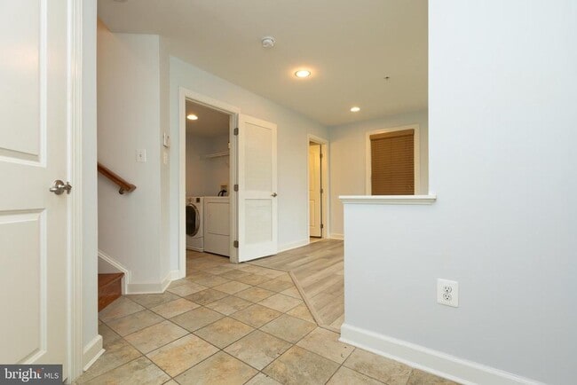336 Grand St in Gaithersburg, MD - Building Photo - Building Photo