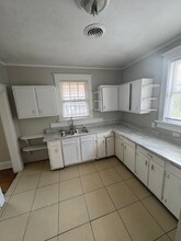 827 S Pkwy E in Memphis, TN - Foto de edificio - Building Photo
