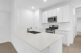 699 Crystal Charm Ln in Magnolia, TX - Building Photo