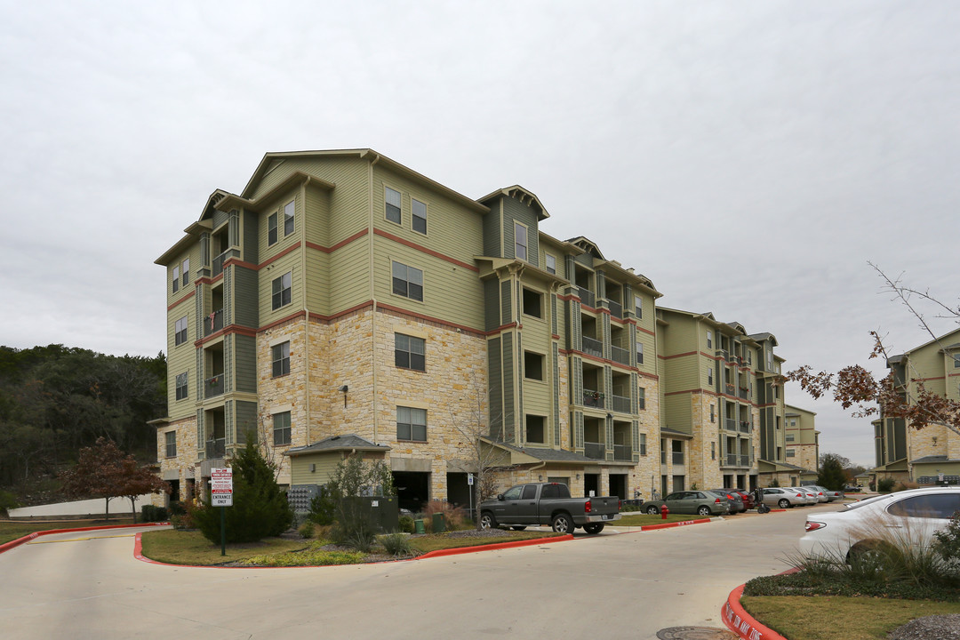 Creekside Villas Senior Village in Buda, TX - Building Photo