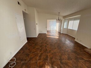 1912 N Western Ave in Santa Maria, CA - Building Photo - Building Photo