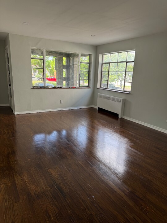 775 N Fred Shuttlesworth Cir in Cincinnati, OH - Building Photo