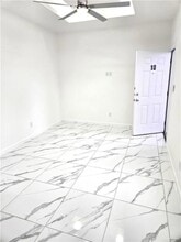 3201 Magdalena St, Unit 5 in Mission, TX - Building Photo - Building Photo