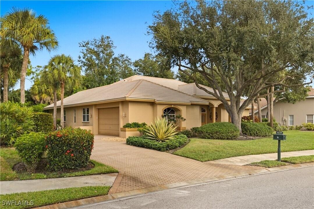 24750 Pennyroyal Dr in Bonita Springs, FL - Building Photo