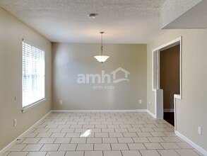 131 The Esplanade Way SW in Loganville, GA - Foto de edificio - Building Photo