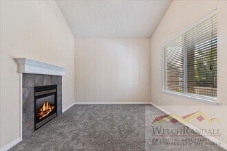 1464 W Duck Pond Ln in Taylorsville, UT - Building Photo - Building Photo