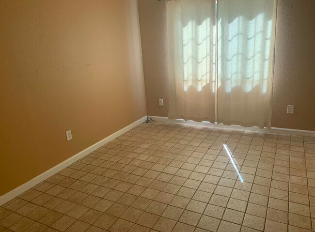 33244 Churchill St, Unit Furnished Guesthouse in Lake Elsinore, CA - Building Photo - Building Photo