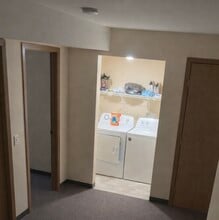 106 11th St NE, Unit B in Bemidji, MN - Building Photo - Building Photo