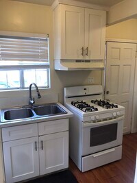 10908 Ramona Blvd, Unit 10908 photo'