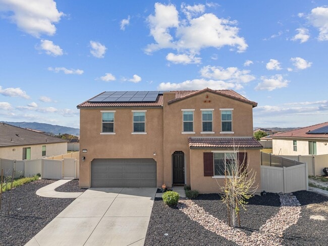 property at 1442 Rustic Gln Wy