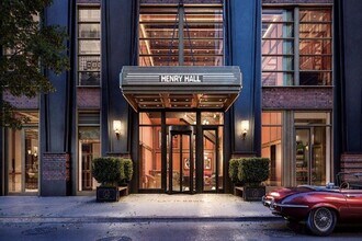 515 W 38th St in New York, NY - Building Photo - Building Photo