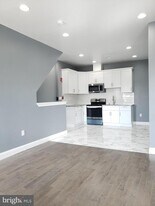 5109 Woodland Ave in Philadelphia, PA - Building Photo