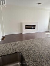 2126 Wilson St in Innisfil, ON - Building Photo - Building Photo