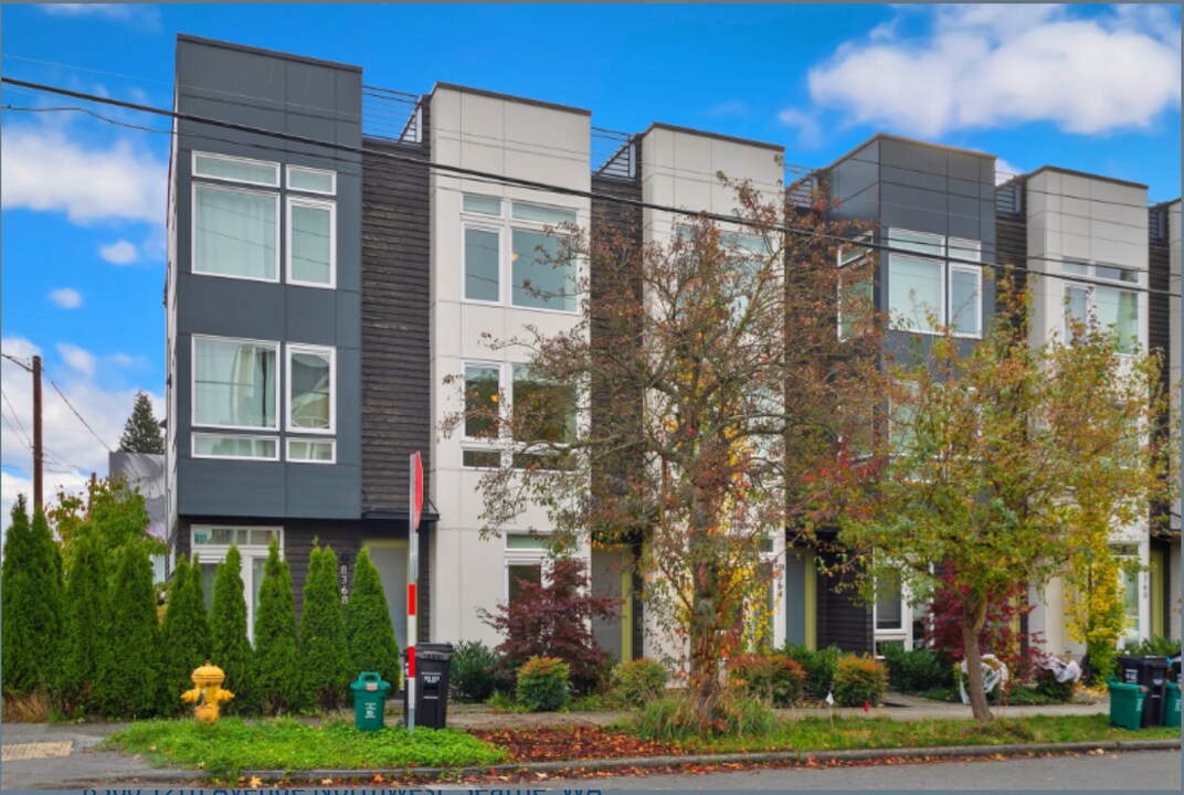 8366 12th Ave NW in Seattle, WA - Building Photo