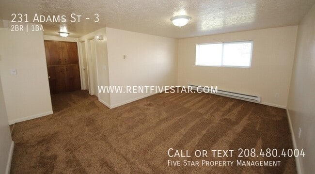 231 Adams St in Chubbuck, ID - Building Photo - Building Photo