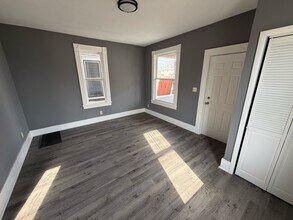 1511 Stark Ave SW in Canton, OH - Building Photo - Building Photo