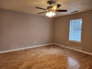 201 8th Ave SW in Decatur, AL - Building Photo - Building Photo