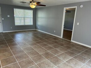 5116 Kirkland Ave in Spring Hill, FL - Building Photo - Building Photo