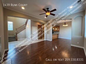 1439 Rumi Ct in Lodi, CA - Foto de edificio - Building Photo