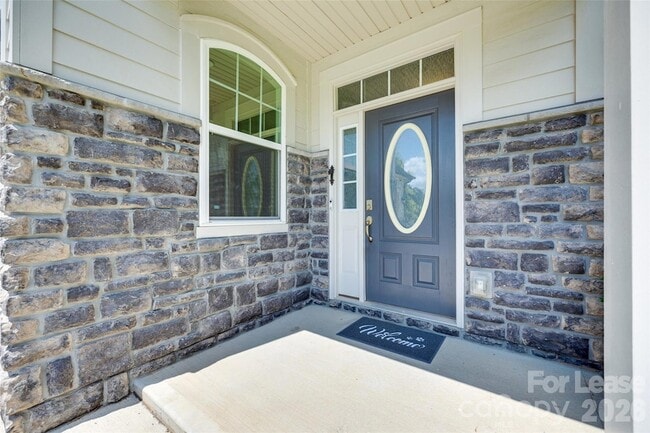 421 Sandbar Pt in Clover, SC - Foto de edificio - Building Photo