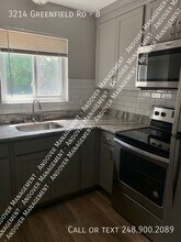 3214 Greenfield Rd in Royal Oak, MI - Building Photo - Building Photo