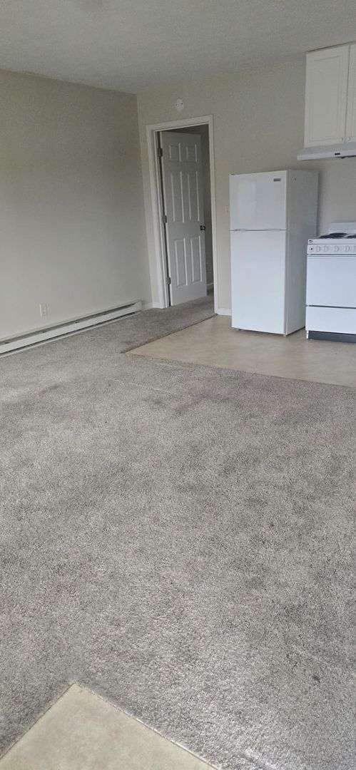 property at 502 E Washington St