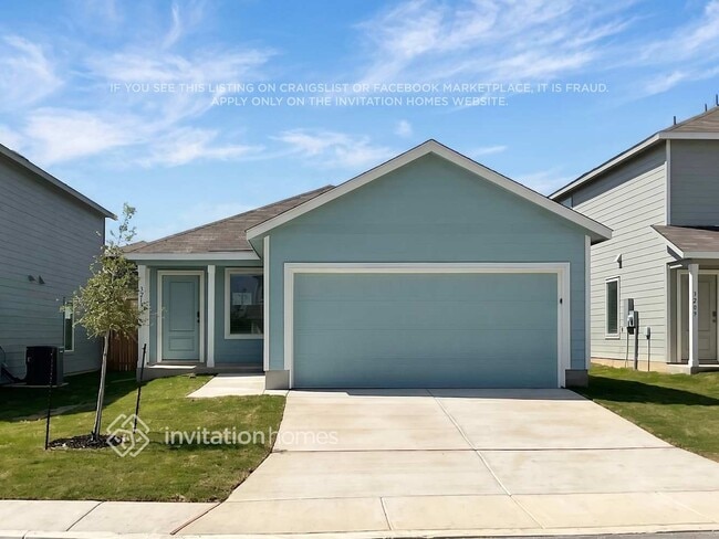 property at 3213 Roslyn Grist