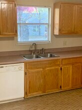 116 W Strickland St, Unit 116 in Del Rio, TX - Building Photo - Building Photo