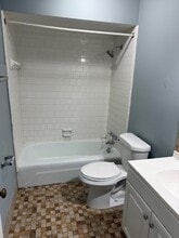 116 Pine Creek Court Ext in Greenville, SC - Foto de edificio - Building Photo