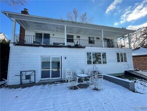 1825 Winter Rd in Grand Island, NY - Building Photo - Building Photo