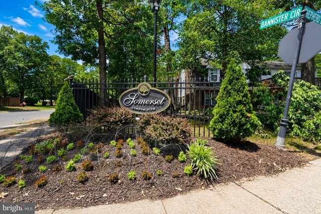 property at 5135B Shawe Pl