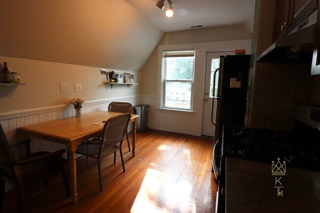 5 Kendall St in Brookline, MA - Building Photo - Building Photo