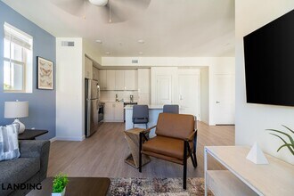 41545 Ivy St, Unit 7304 in Murrieta, CA - Building Photo - Building Photo