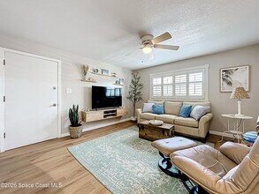5600 N Banana River Blvd in Cocoa Beach, FL - Building Photo - Building Photo
