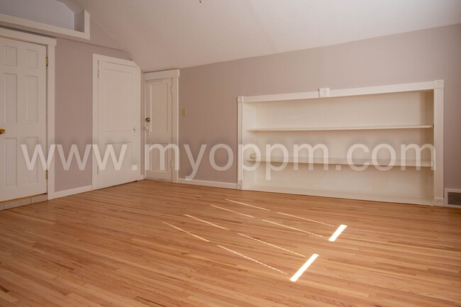 4202 Barker Ave in Omaha, NE - Building Photo - Building Photo