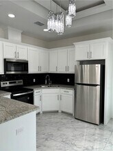 1012 N Clarence Ave in Edinburg, TX - Building Photo - Building Photo